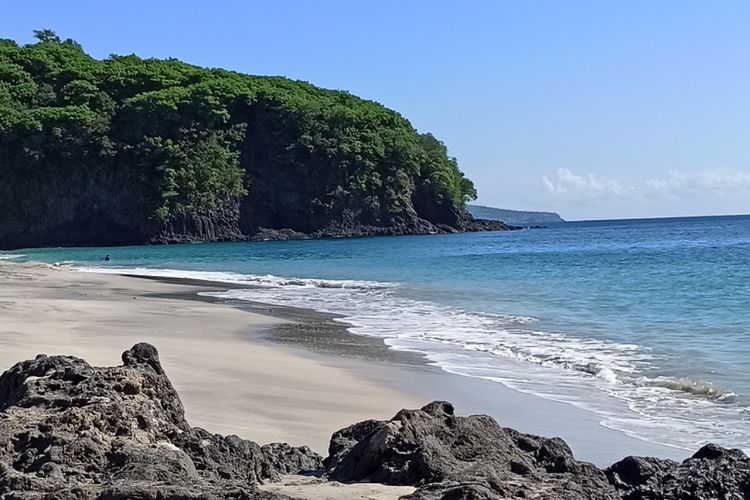 Belum Banyak yang Tahu! Virgin Beach, Pantai Sepi di Bali Serasa Milik  Pribadi