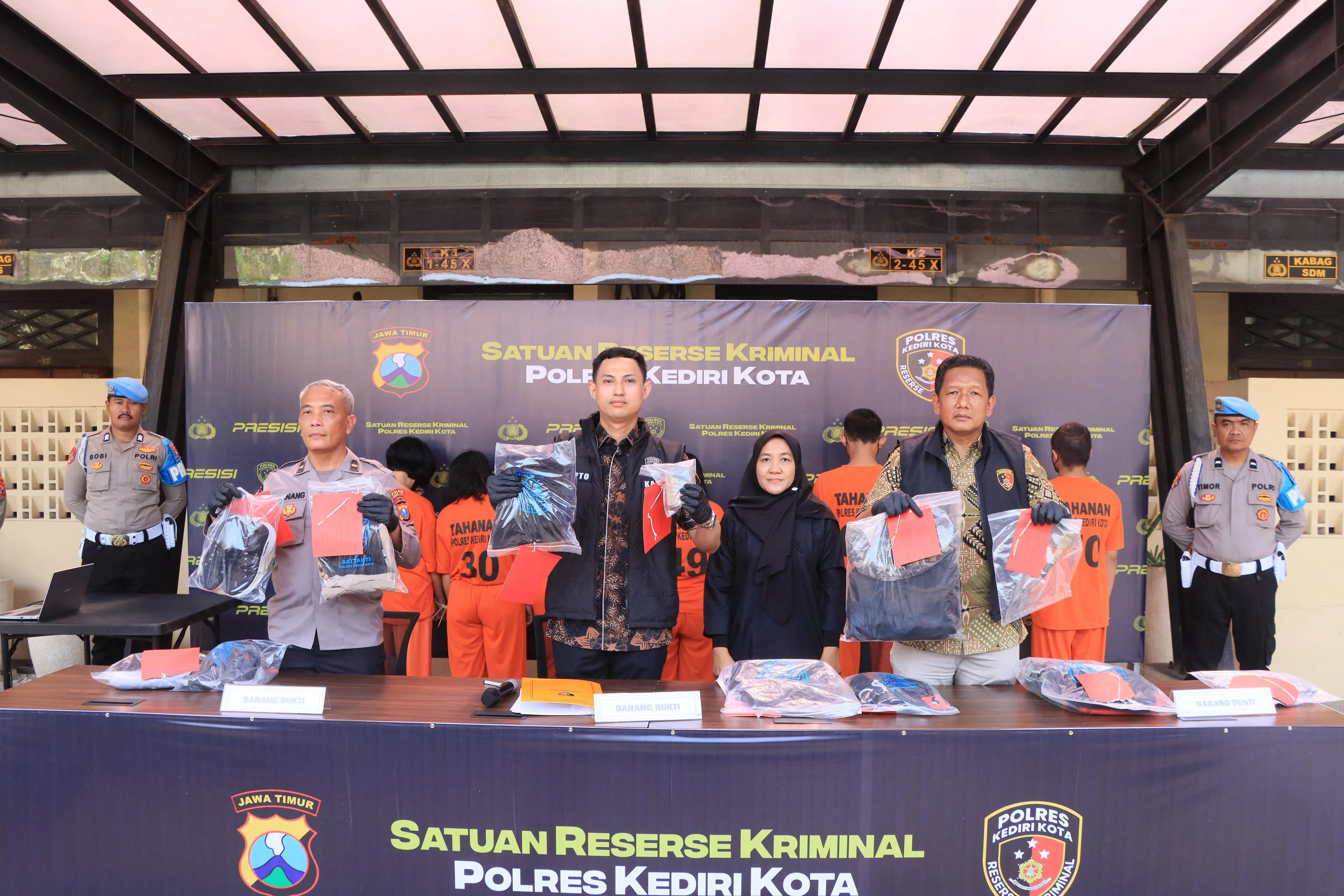 Duh! 4 Wanita Ini Ternyata Sindikat Pencuri Lintas Provinsi Berhasil Diciduk Polres Kediri