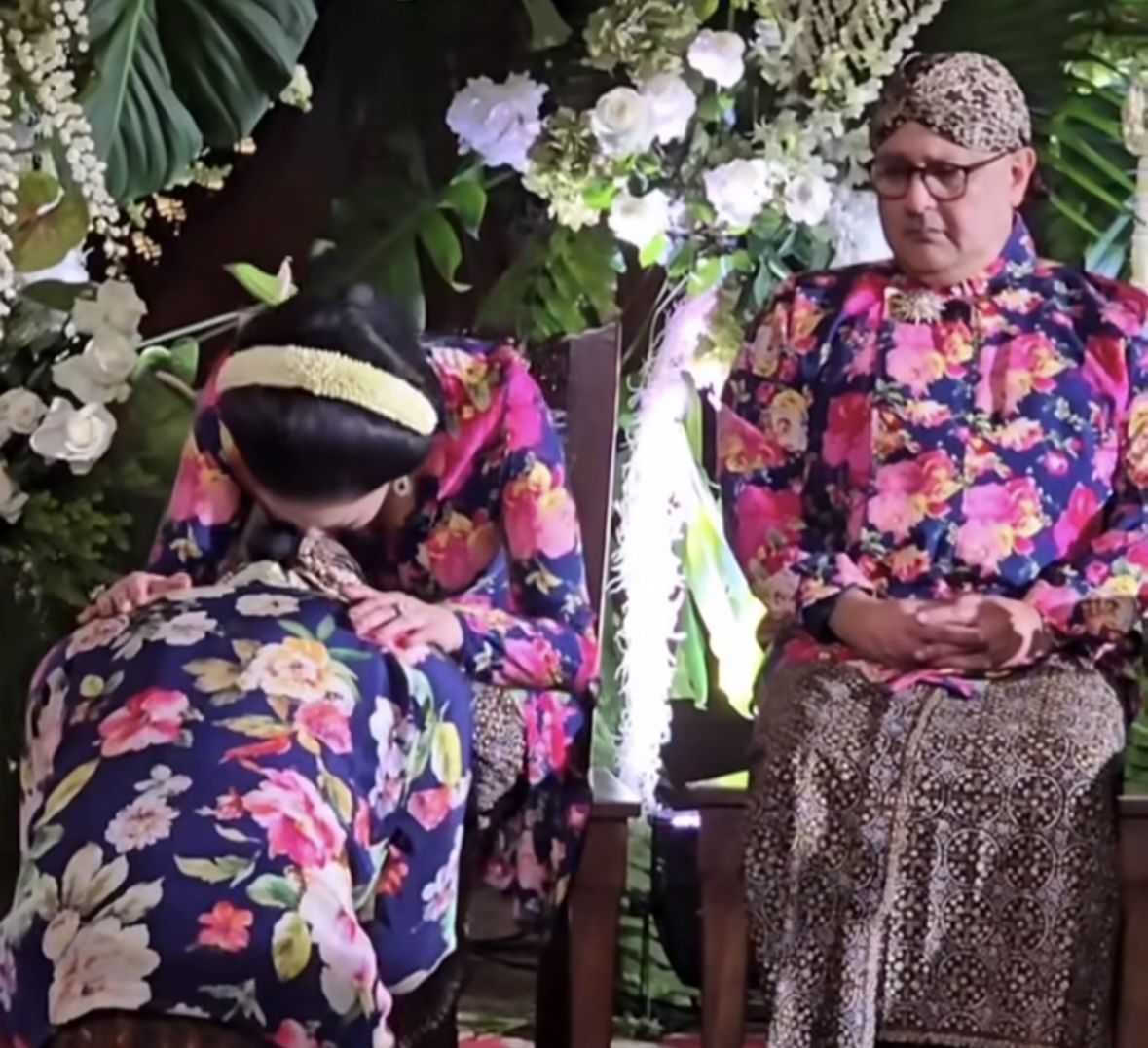 Al Ghazali Sungkem ke Maia Minta Izin Nikah, Potret Irwan Mussry Nangis Ikut Disorot