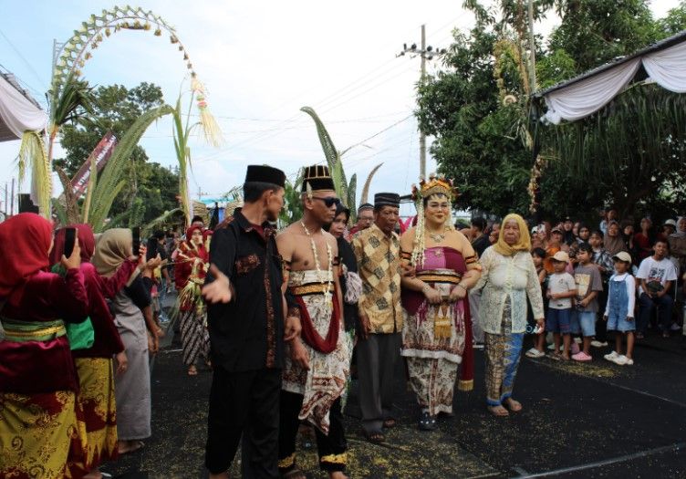 Warisan Tak Lekang Zaman: Singojuruh Rawat Tradisi Lewat Kirab Budaya