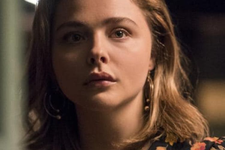 Greta, Si Janda Kesepian Yang Mencurigakan