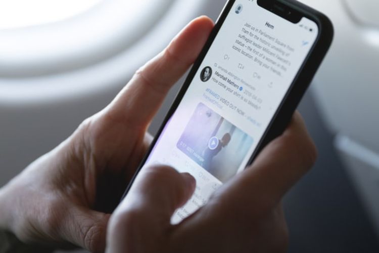 Waspada, Sering Curhat di Media Sosial Bisa Memicu Stres