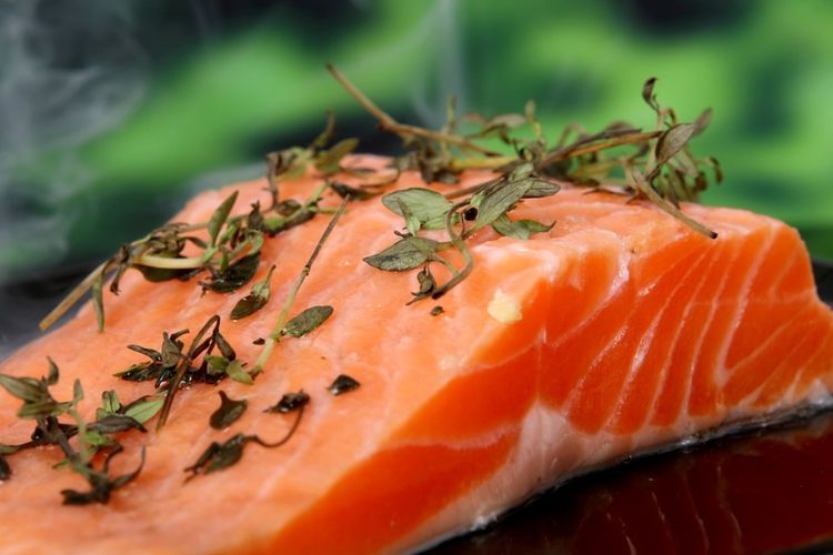 Ini Manfaat Ikan Salmon untuk Kesehatan Kulit