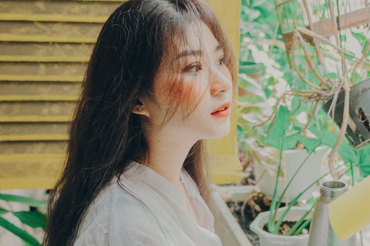 3 Rekomendasi Cream Blush Untuk Mendapatkan Pipi Merona