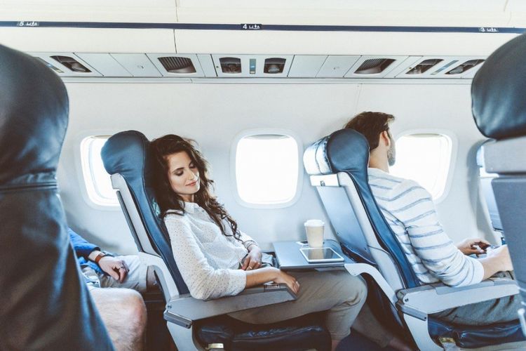 Agar Tenang Saat Turbulensi, Maskapai Ini Hadirkan Layanan Meditasi