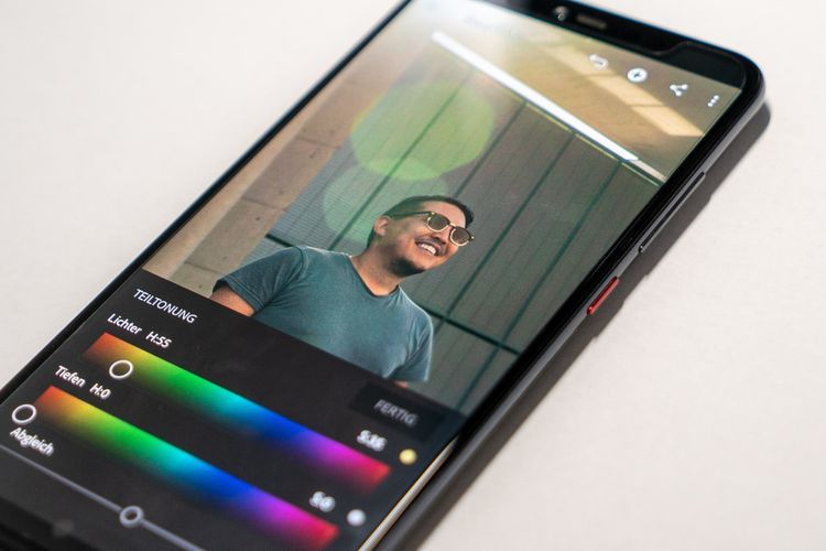 10 Aplikasi Edit Foto Kekinian Terbaik di Android dan iOS