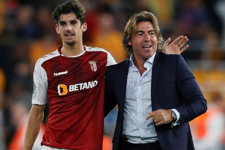 Barcelona Resmi Bawa Trincao Francisco ke Camp Nou