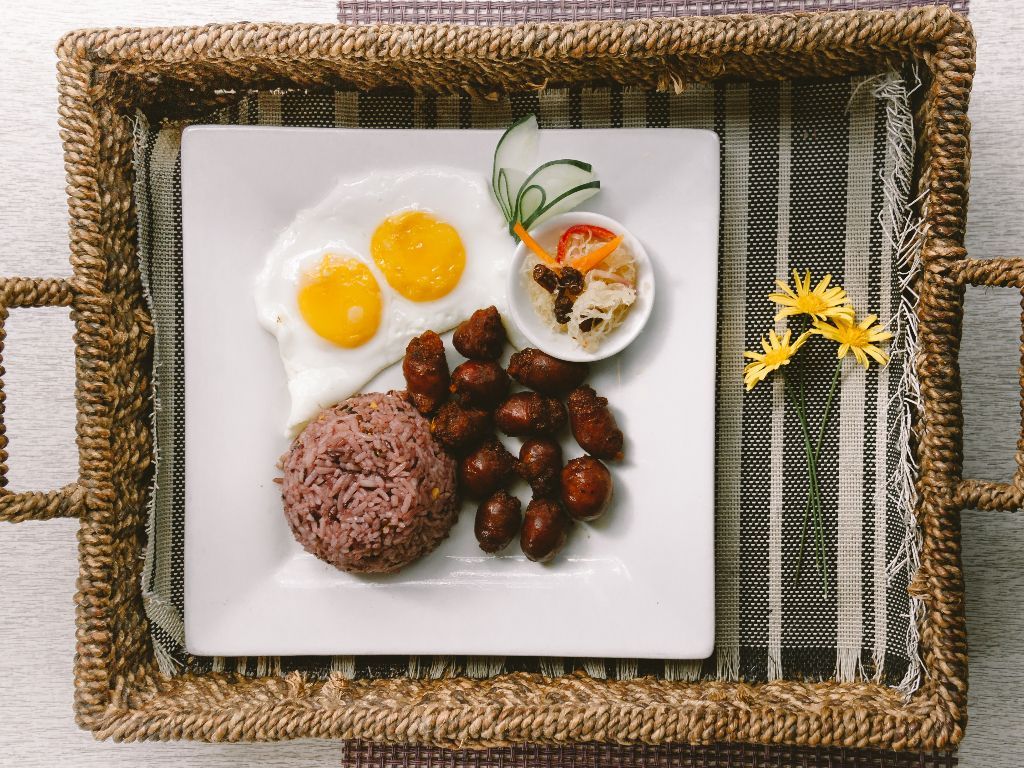 Jarang Diketahui Banyak Orang, Ini 5 Alasan Fantatis Kenapa Kalian Harus Makan Nasi Merah!