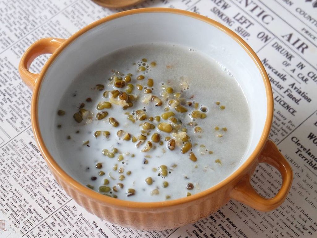 17 Ide Nama Usaha Bubur Kacang Hijau Kekinian yang Cocok untuk Sajian Takjil