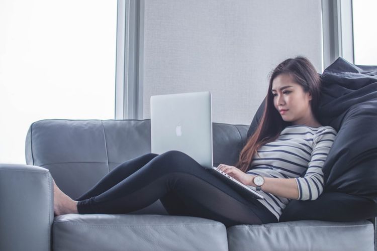 Biar Kerjaan Tetap Selesai, Tips Work from Home Ini Bisa Kamu Ikuti