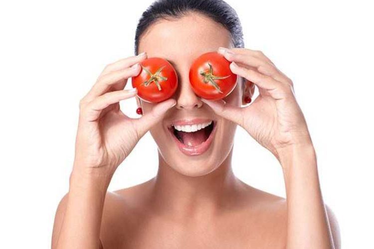 Murah Meriah, Ini Cara Ampuh Cerahkan Kulit dengan Masker Tomat