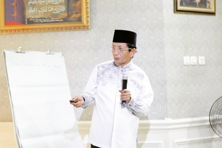 Penjelasan Imam Besar Istiqlal Mengenai Anjuran Ibadah di Rumah saat Bencana