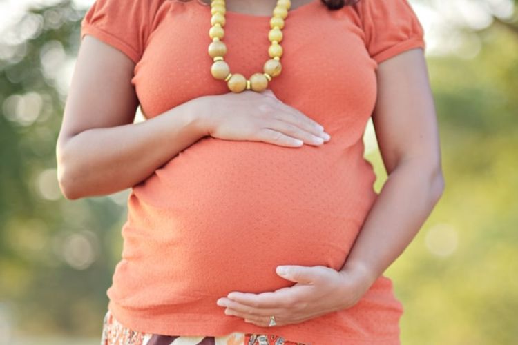 Dear Moms, Begini Cara Mengatasi Nyeri Punggung saat Hamil