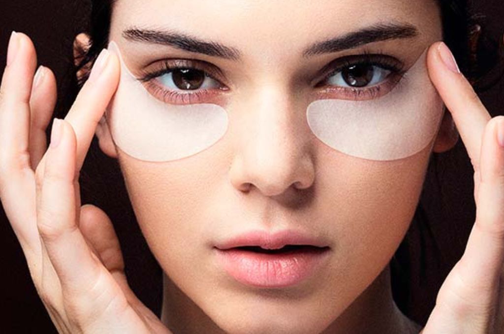 17 Ide Nama Usaha Masker Mata Kekinian, Biar Brand Kamu Nggak Gitu-Gitu Aja!