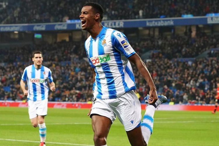 Jika Gagal Rekrut Lautaro Martinez, Barcelona Opsikan Alexander Isak