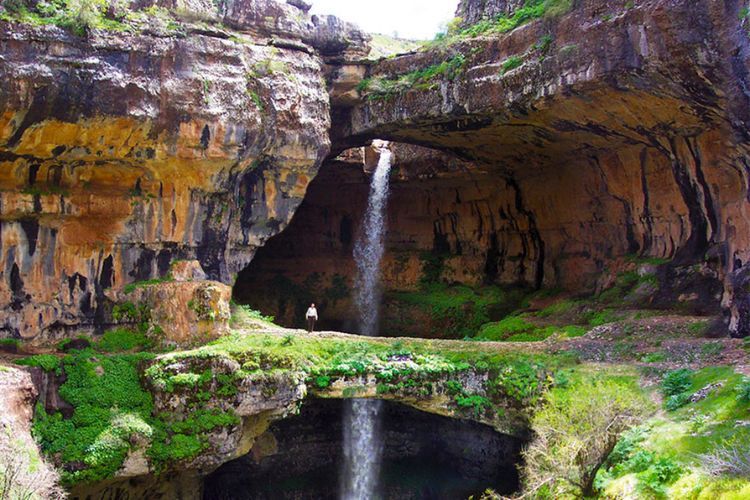 Indahnya Baatara Gorge, Air Terjun Tiga Lantai di Dalam Gua