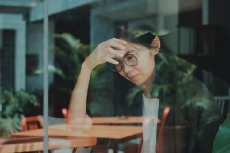 Ini Beberapa Alasan Scorpio Susah Move On dari Cinta Pertama