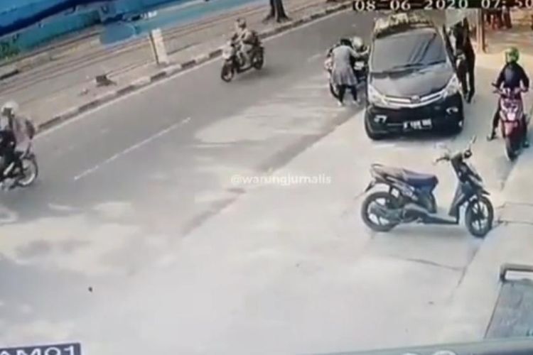 Viral Video Pencuri Modus Kempes Ban di Jaktim, Polisi Turun Tangan