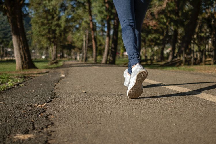 Meski Olahraga Ringan, Berjalan Punya Sejumlah Manfaat