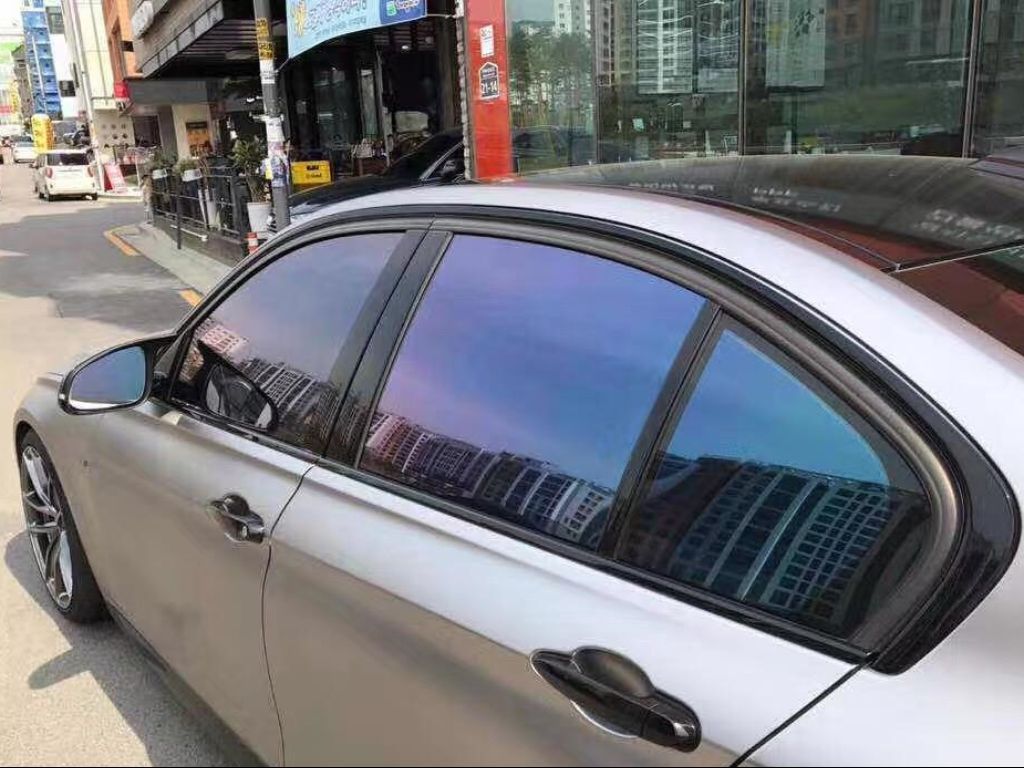 Bukan Sekadar Aksesori, Ini 4 Fungsi Kaca Film pada Mobil