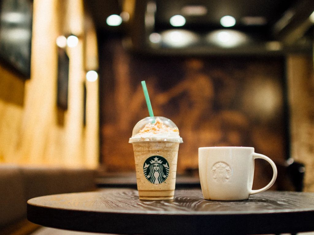 Dampak Serangan di Gaza: McDonald's dan Starbucks Alami Penurunan Penjualan Secara Global