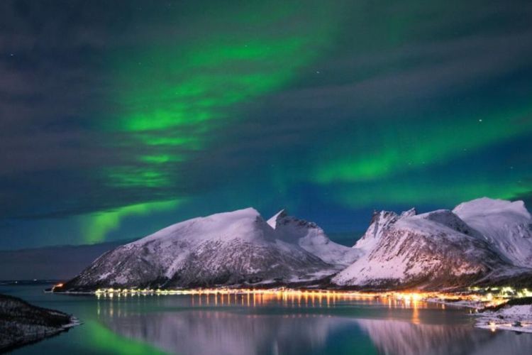 Pulau Senja, Tempat dengan Aurora Terindah di Norwegia