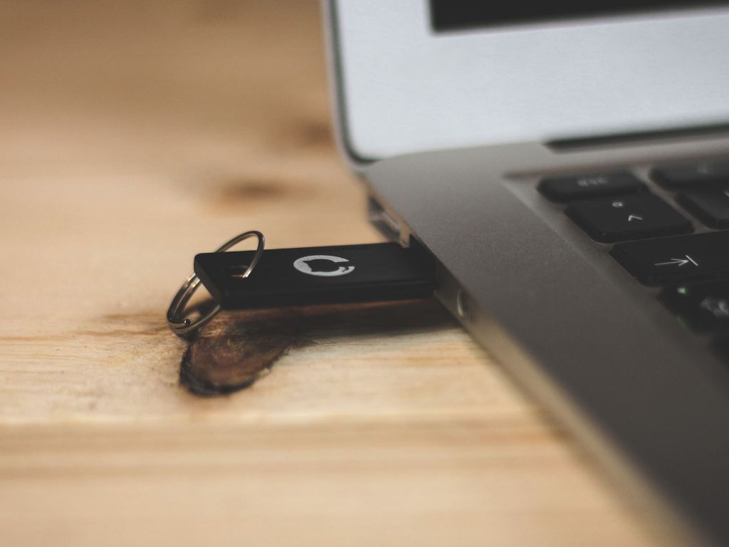 3 Cara Mengatasi Flashdisk Tidak Terbaca di Laptop dengan Mudah!
