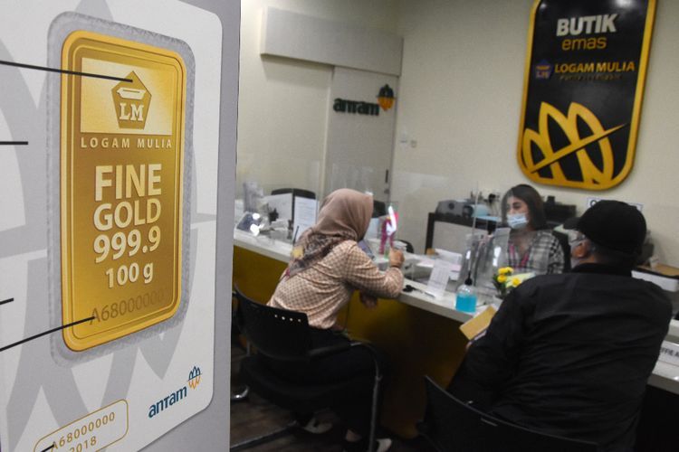 Emas Antam Tembus Level Tertinggi, Apakah Ini Waktu yang Tepat untuk Beli?