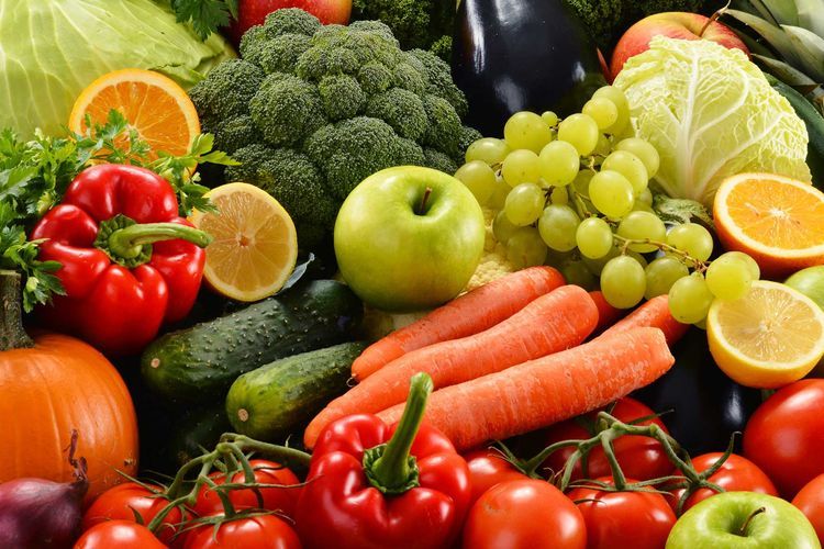 Kenali Daftar Buah dan Sayuran yang Paling Terpapar Pestisida