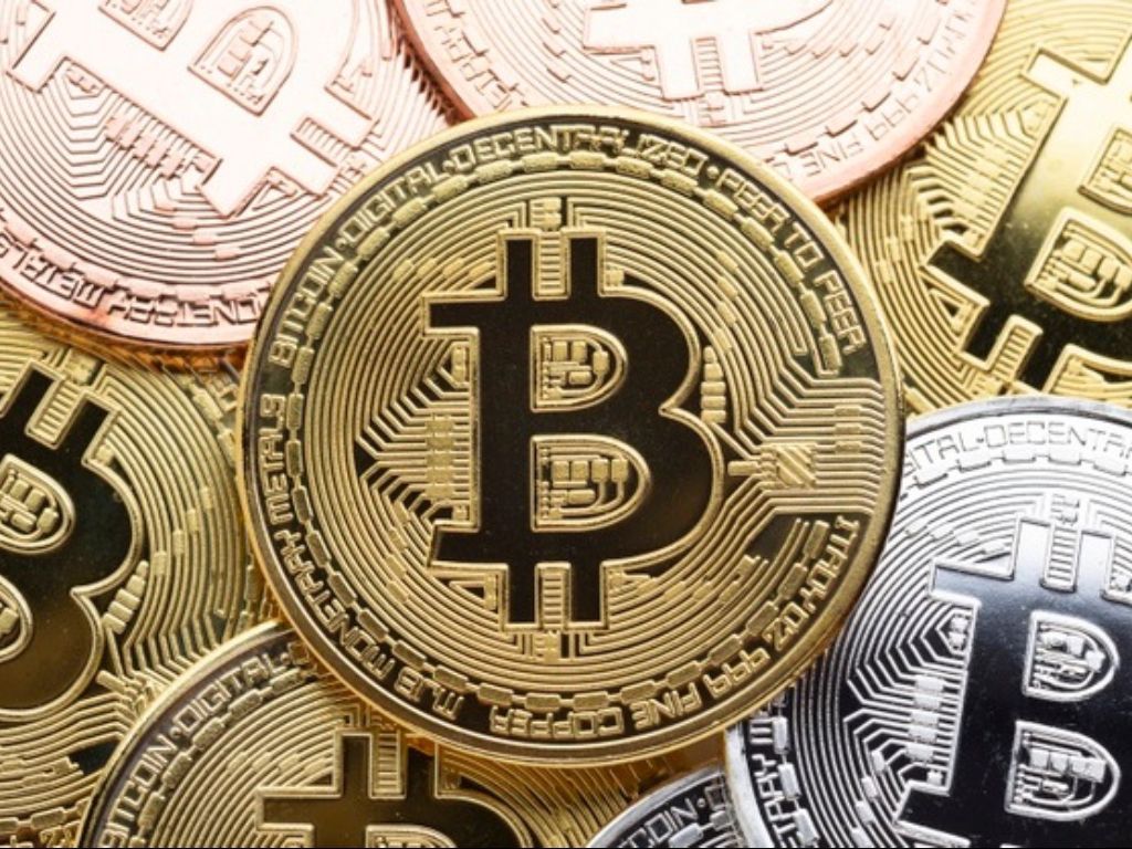 Terjun Bebas! Harga Kripto, Emas, dan Perak Anjlok Akibat Serangan Iran ke Israel