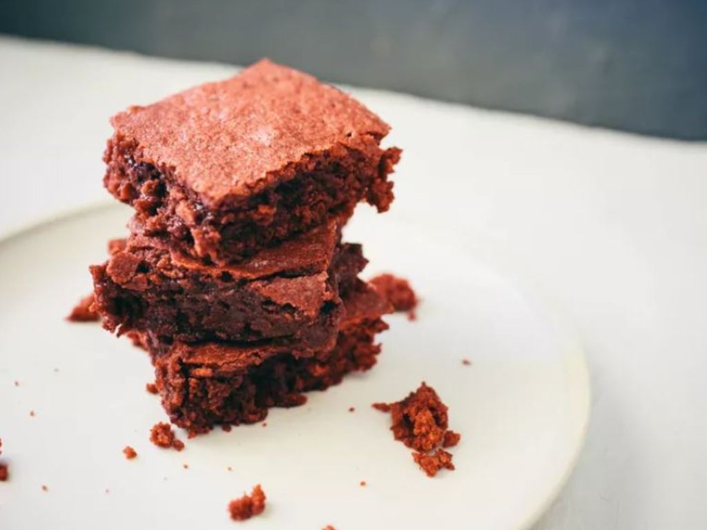 Resep Brownies Red Velvet Lembut Untuk Orang Terkasih