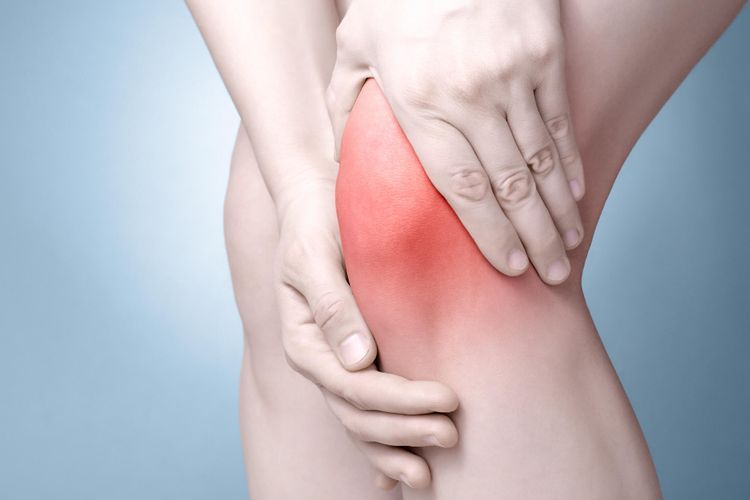6 Pengobatan Rumahan untuk Meredakan Nyeri Lutut dengan Bahan Alami