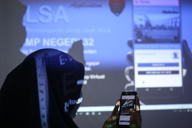 FOTO: Peluncuran Sistem Aplkasi PJJ