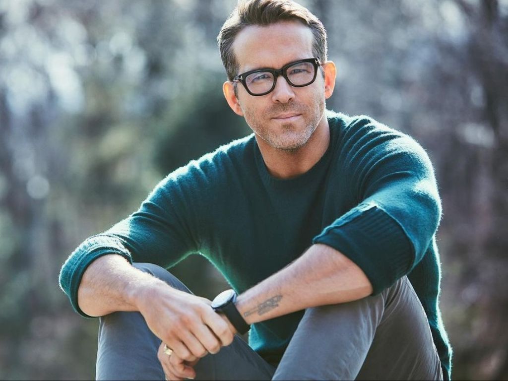 Ryan Reynolds Akui Rugi Investasi ke Klub Sepak Bola Inggris: Aku Mau Muntah Kalau Ingat Itu