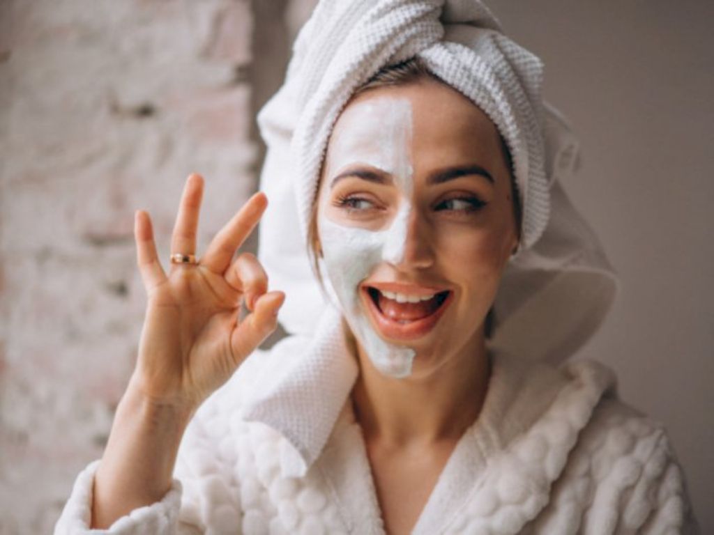 4 Rekomendasi Masker Bengkoang untuk Mencerahkan Kulit