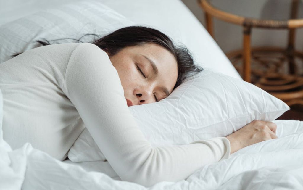 5 Arti Mimpi Orang Meninggal Padahal Masih Hidup Menurut Primbon Jawa