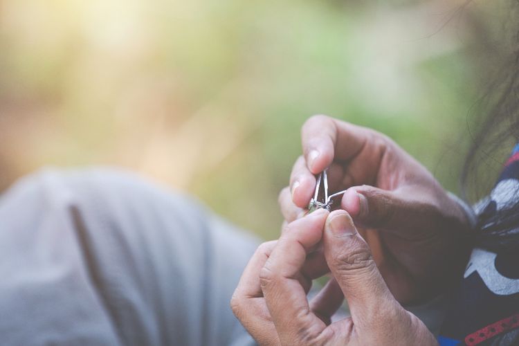 5 Kesalahan Memotong Kuku yang Harus Dihindari