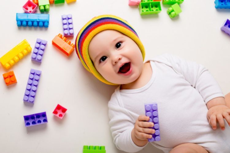 30 Nama Bayi Laki-laki dari Alquran dengan Makna yang Mulia