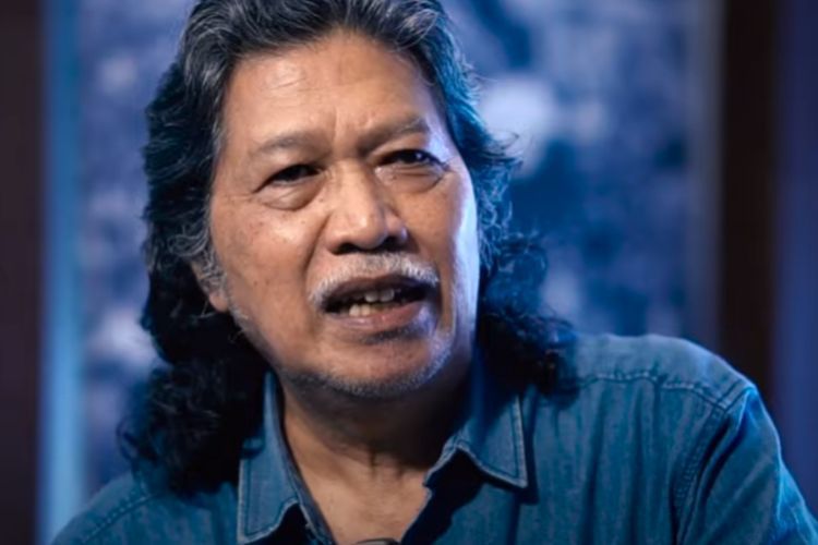 Jawaban Cak Nun Disebut Abu Janda 'Islam Arogan': Tidak Masuk Akal Jadi Tuhan yang Arogan?