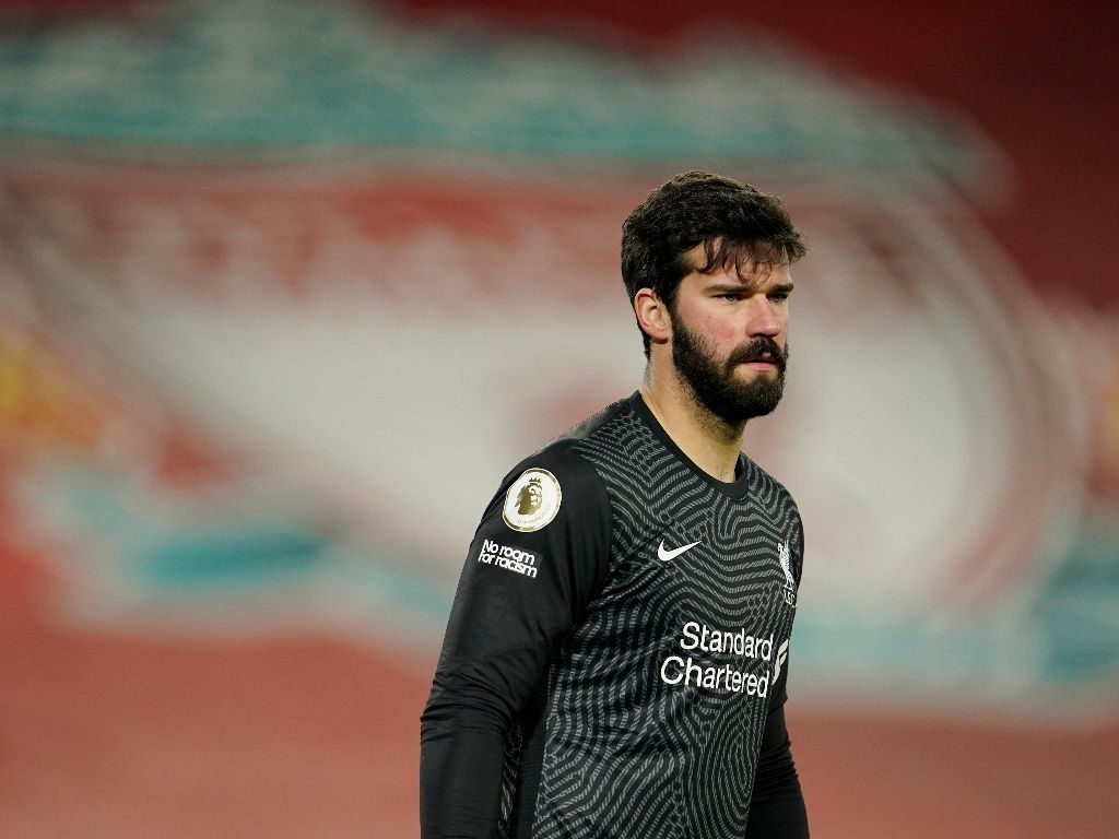 Alisson Becker Beri Pesan Terbuka ke UEFA dan FIFA Terkait Jadwal Pertandingan yang Padat