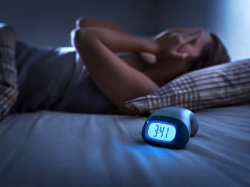 Kamu Sulit Tidur Malam? Cobain 3 Minuman Ini untuk Atasi Insomnia