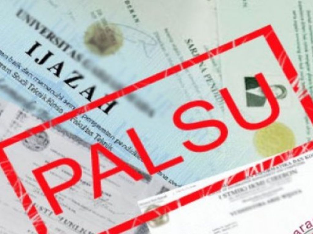 Ketua Relawan Diperiksa dengan 40 Pertanyaan terkait Polemik Ijazah Jokowi