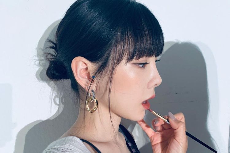 Make Up, Skincare, dan Rutinitas Pagi Ala Taeyeon SNSD