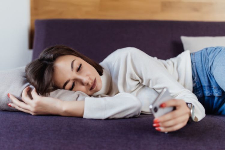Kenali 7 Tanda Si Dia Sedang Ghosting Sama Kamu