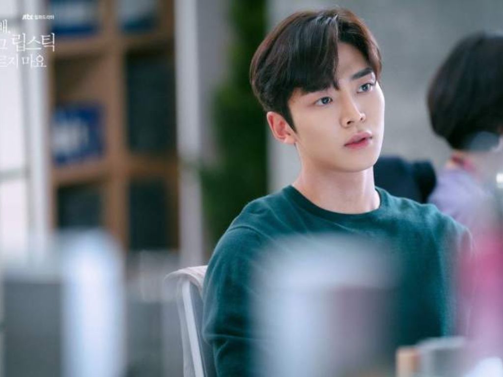 Banjir Job, Rowoon SF9 Bakal Bintangi Drama Kerajaan yang akan Tayang Dalam Waktu Dekat