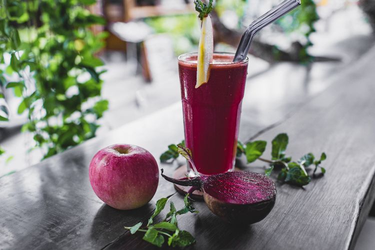 Studi Ini Ungkapkan dengan Minum Jus Bit Bisa Tingkatkan Penuaan yang Sehat!