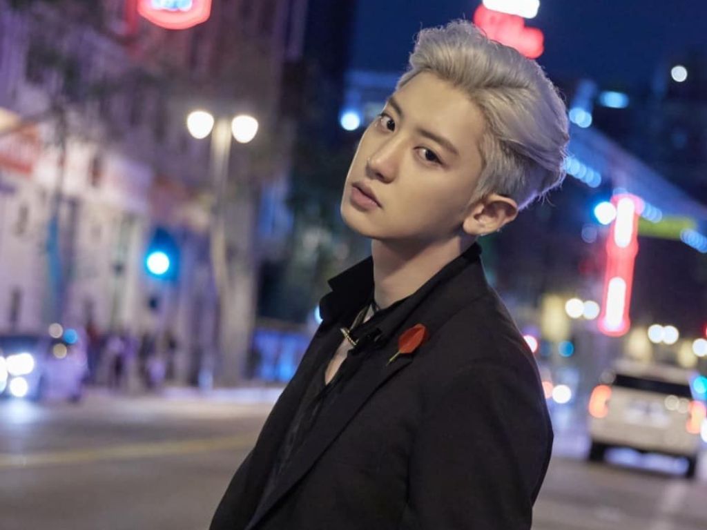 Chanyeol EXO Nyanyi “Inikah Cinta” saat Konser di Indonesia, Penggemar pun Histeris!