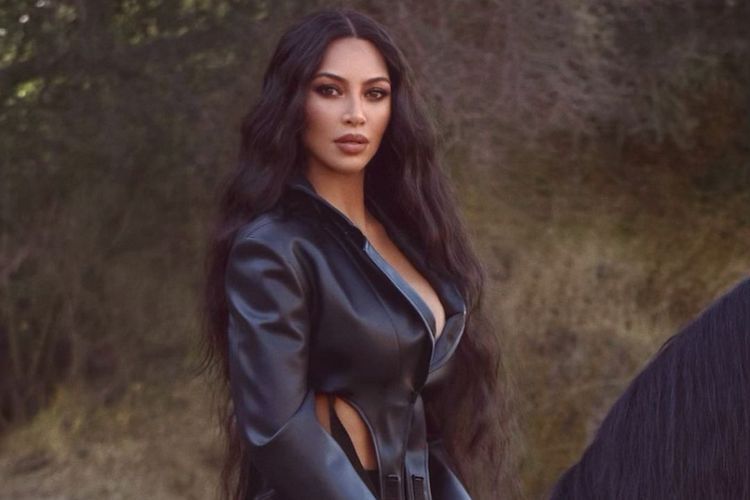 Kim Kadarshian Masuk ke dalam Daftar Miliarder, Menurut Forbes!