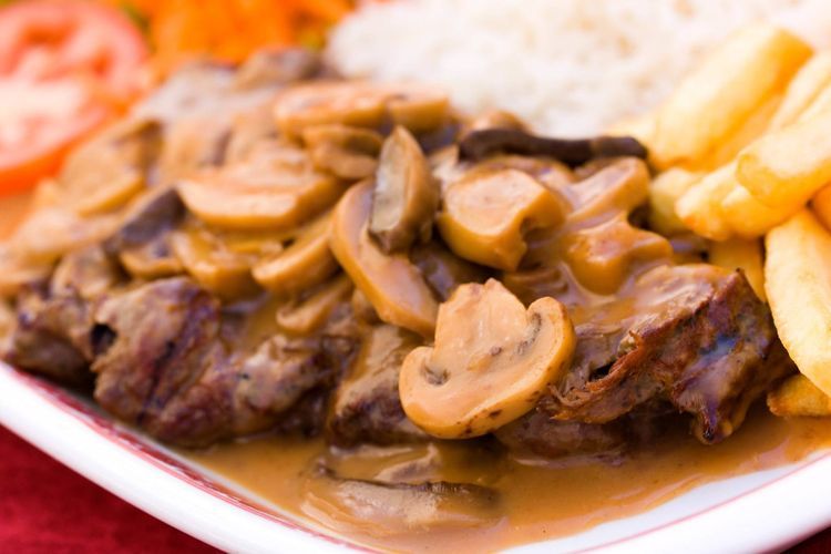 Begini Loh Resep Fried Chicken Steak Saus Jamur Yang Mudah Dibuat