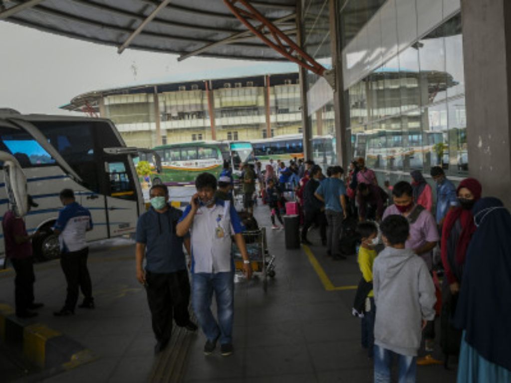 Gak Cuma Di Indonesia, 5 Negara Ini Juga Ada Tradisi Mudik Ke Kampung Halaman